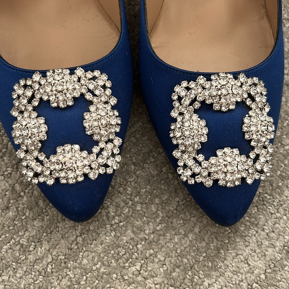 Manolo Blahnik Blue Heels with Embellished Buckle - Picture 2 of 7